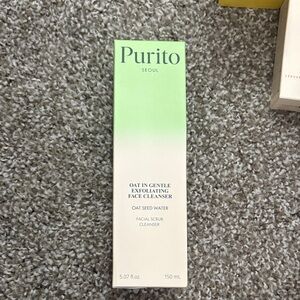 Oat In Gentle Exfoliating Face Cleanser - Green and Cream